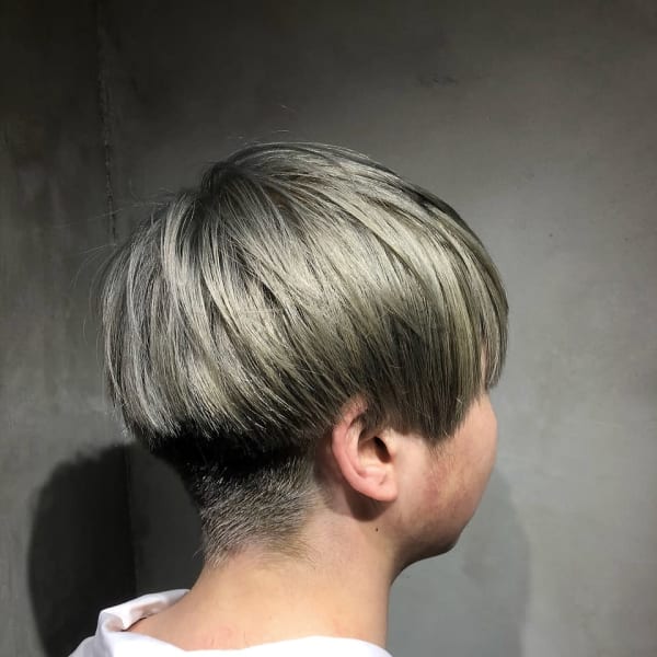 シルバーカラー×スリークショート