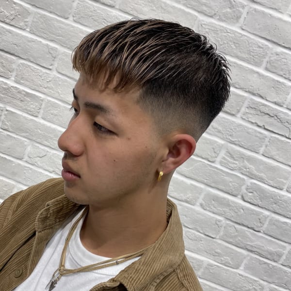 4ページ目 メンズのオススメ順 代 外国人風 ツーブロックの髪型 ヘアスタイル 楽天ビューティ