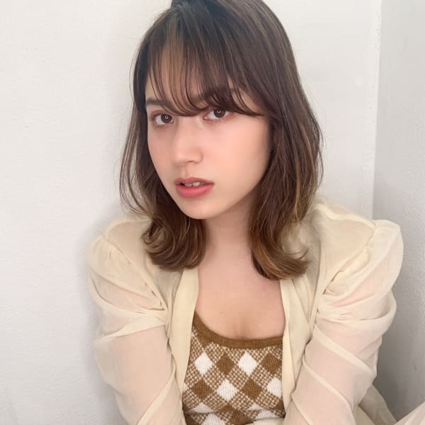 【山田】くびれレイヤー外ハネウルフハイライトy248