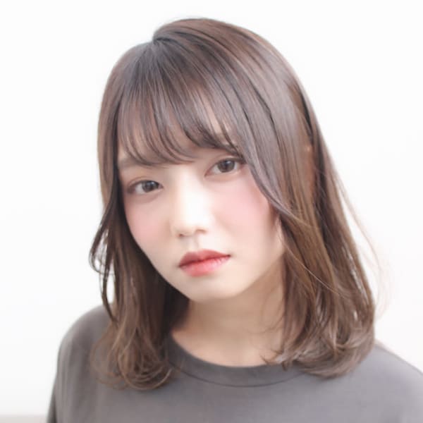 【吉田 麻耶】２０代・３０代 外国人風アッシュベージュカラー