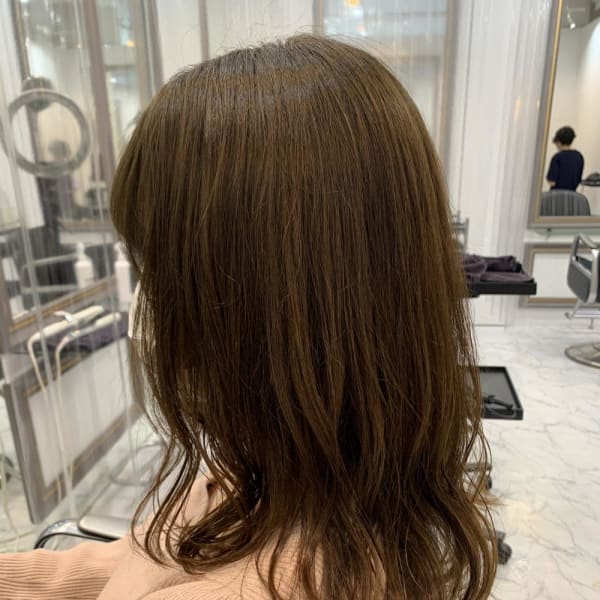 オリーブベージュの明るめカラー タビラマユミ Paris Roland パリスローランド のヘアスタイル 美容院 美容室を予約するなら楽天ビューティ オリーブベージュの明るめカラー タビラマユミ Paris Roland パリスローランド のヘアスタイル 美容院 美容室を予約するなら楽天ビューティ