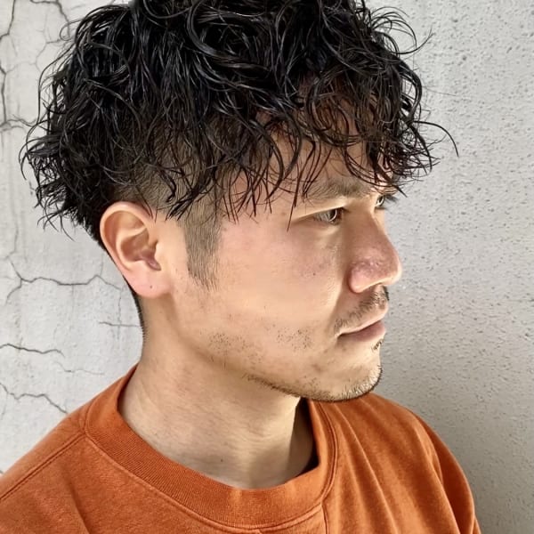中鉢 メンズリバースパーマ Garden Hair ガーデンヘアー のヘアスタイル 美容院 美容室を予約するなら楽天ビューティ