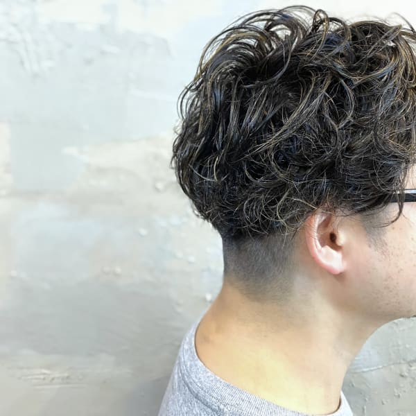 白髪をデザインするカラー☆