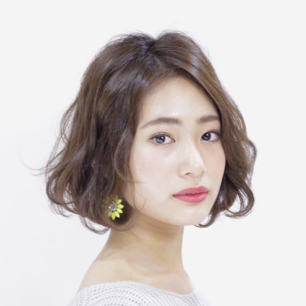 大人のゆるふわボブ