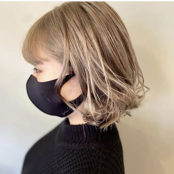 ブロンドカラー