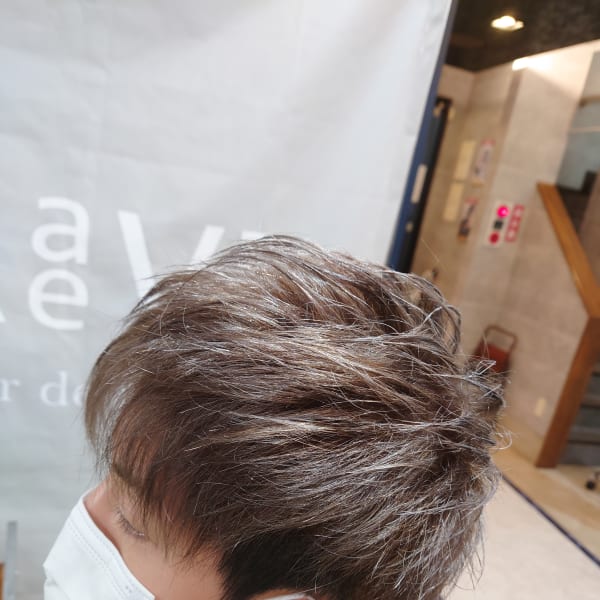 アッシュブラウン