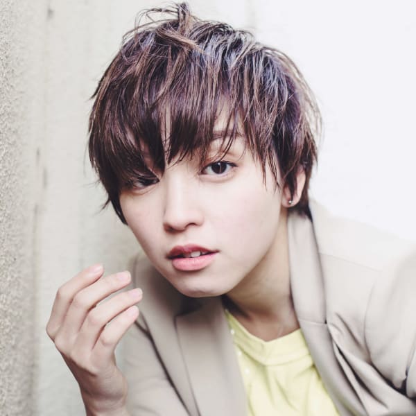 大人ヘルシーココアベージュハイライトカラークールショート