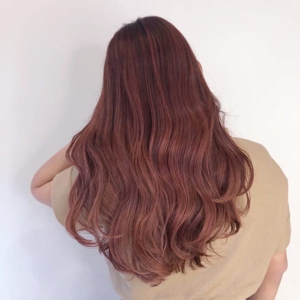 夏にかわいいオレンジカラー&似合わせカット