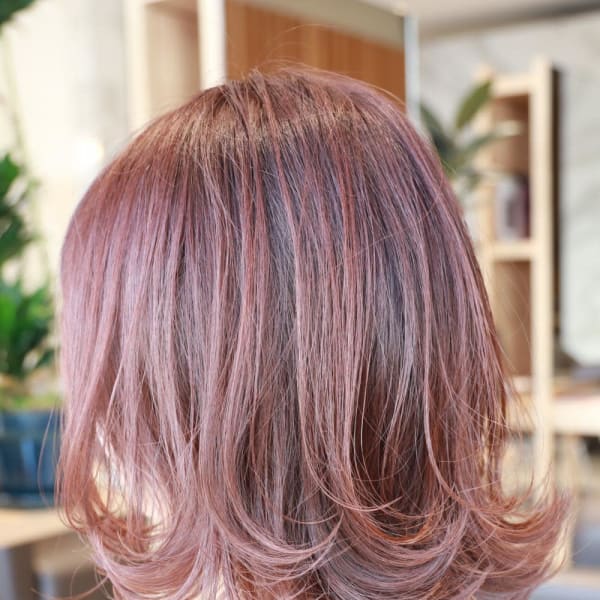 レッドバイオレット×外ハネミディ