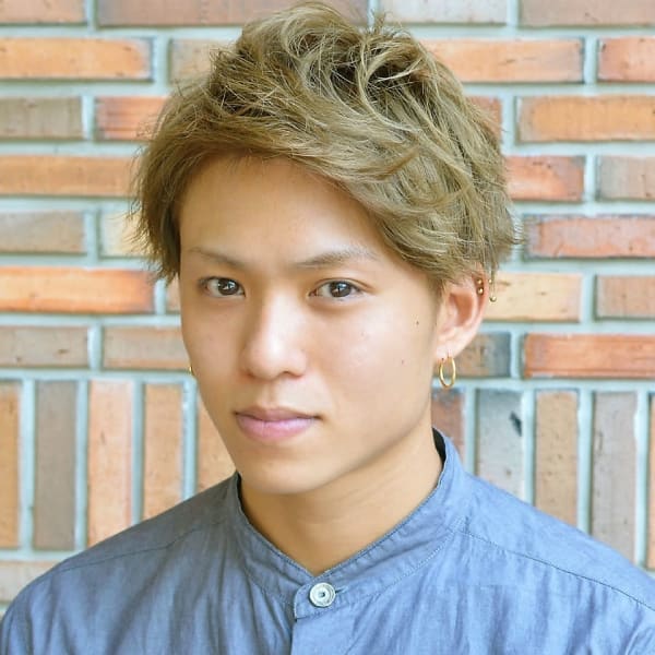 ゆるっとしたアップバングで高感度アップ☆