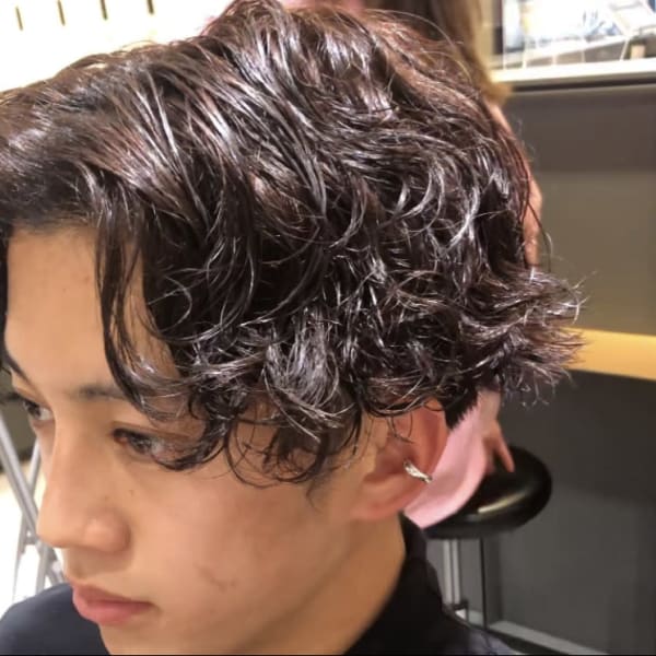 前下がりツイスパ