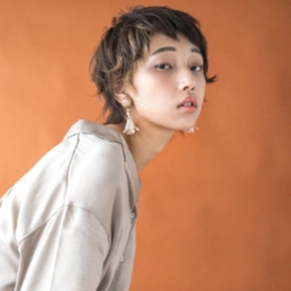 ニュアンスショートウルフ