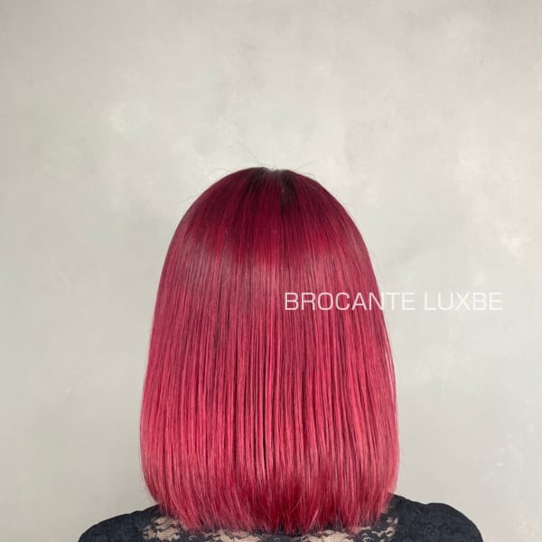 ボブ PINK 派手髪 派手カラー ピンク 