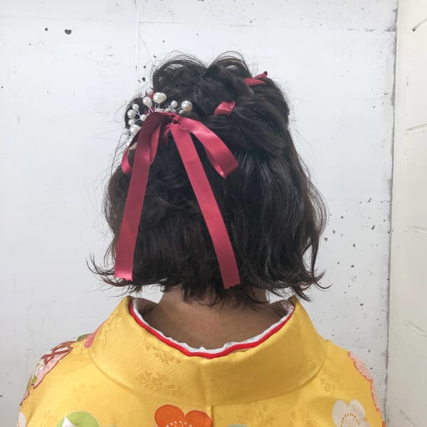 袴に合わせたヘアセット