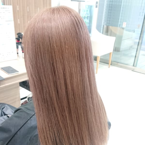 ミルクティーベージュ