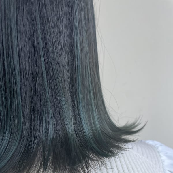 オススメ順 クール ストレート グラデーションカラー ミディアムの髪型 ヘアスタイル 楽天ビューティ オススメ順 クール ストレート グラデーションカラー ミディアムの髪型 ヘアスタイル 楽天ビューティ