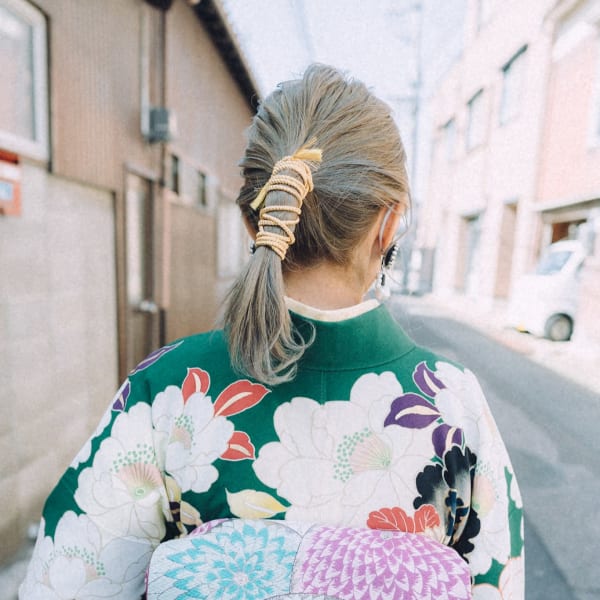 着物に合わせて帯締めを使った紐アレンジ