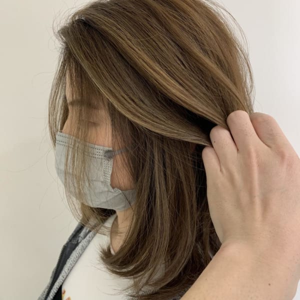 【白髪ぼかしハイライト】