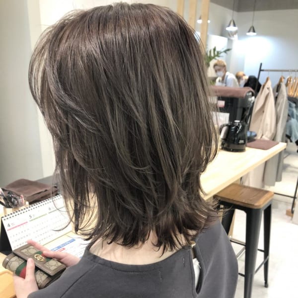 グレージュ大人ラフ外ハネボブ|unique x KENJE 町田