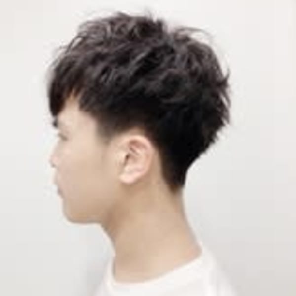 黒髪マッシュルーム