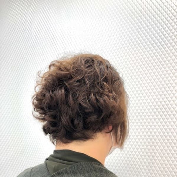 クセ毛風/無造作パーマ/ショート/ベージュブラウン/40代