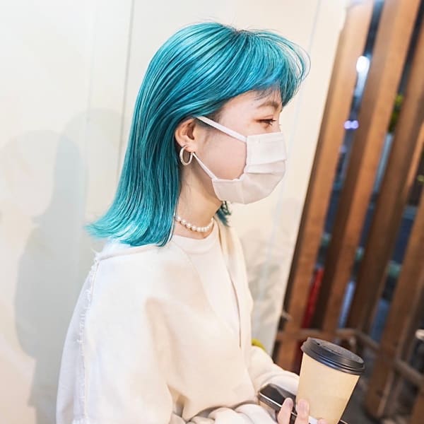 《中目黒サロンe's》彩度◎ターコイズブルー【Genta】