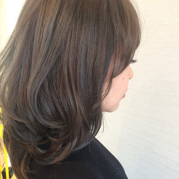 フェアリーグレージュ外国人風ウルフミディアム