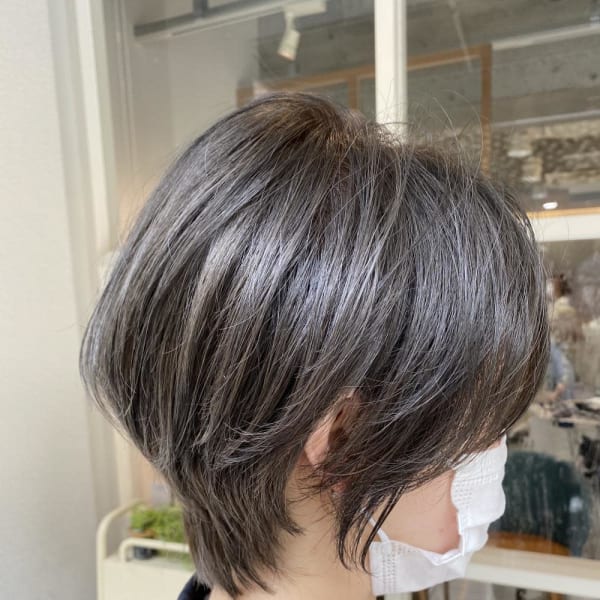 グレージュショート