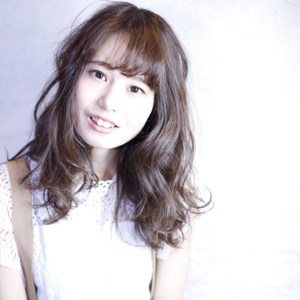 前髪あり 柔らか丸みロング