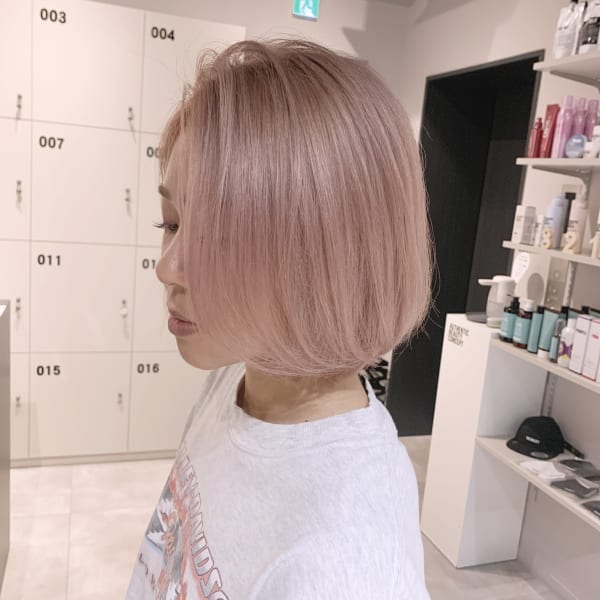 ペールピンクカラー