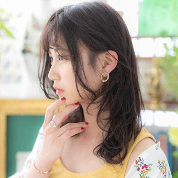 バレイヤージュ抜け感くせ毛風くびれカール　プリカール