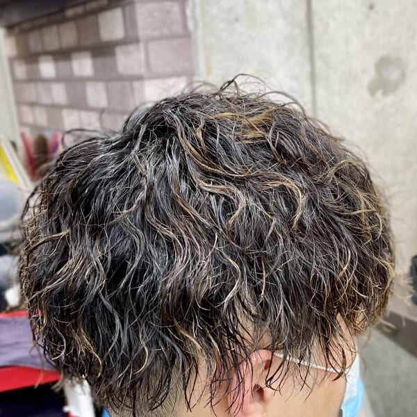 メンズツイストスパイラルパーマ|GANANCIA 横浜店