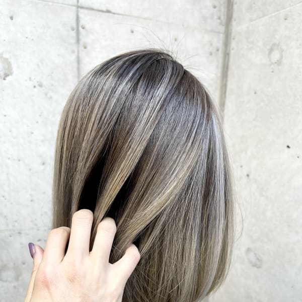 バレイヤージュグラデーション