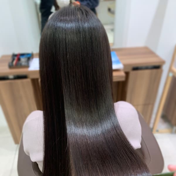 スーパーロングが憧れの艶サラ髪に!