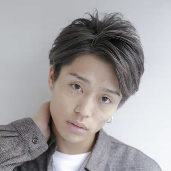 アッシュ×かき上げメンズショート