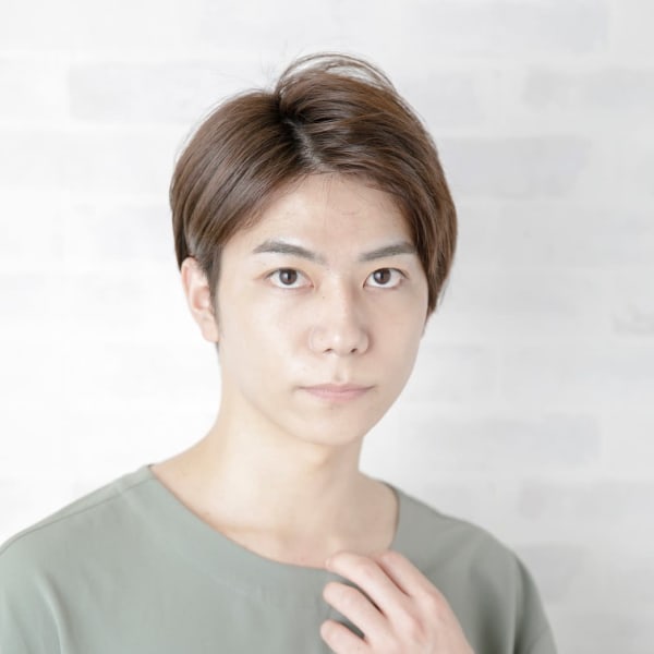 ビジネスシーンに◎エリート風メンズショート