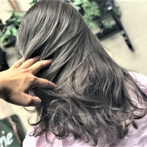 マットグレージュ|cherie