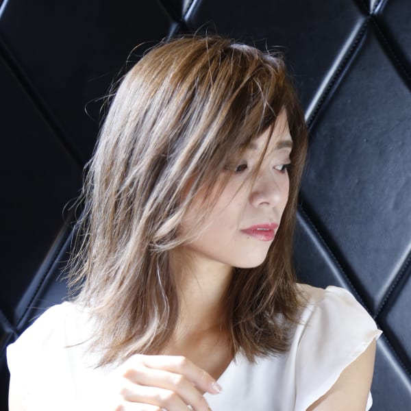 透明感 ストレートボブ