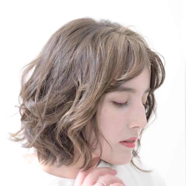 外ハネミディアム+パーマ　　【ARC+代官山】