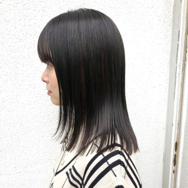 切りっぱなしストレートミディアム|MIJYORE