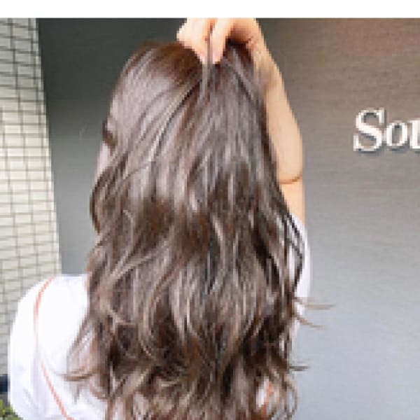 グレージュ×ハイライト(sourire 神田)