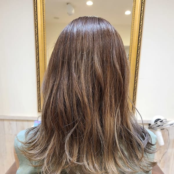 ナチュラルグラデーションセミディ|hair's ROSSO