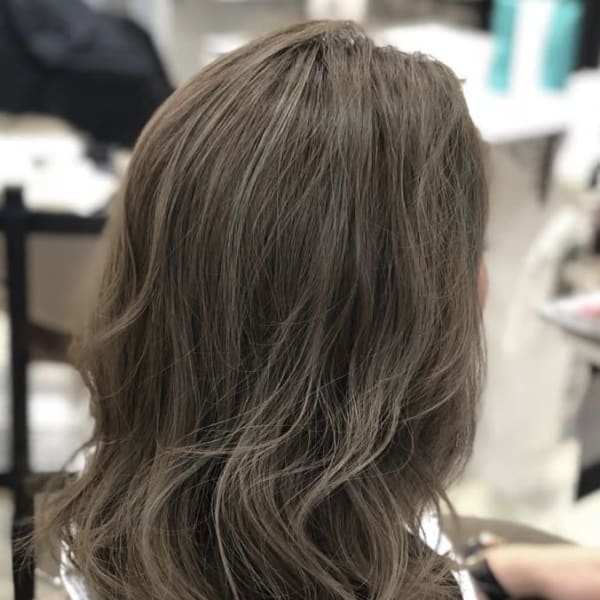 ハイライトグレージュ