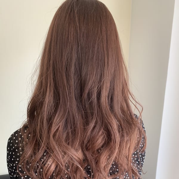 ピンクベージュ×セミロング