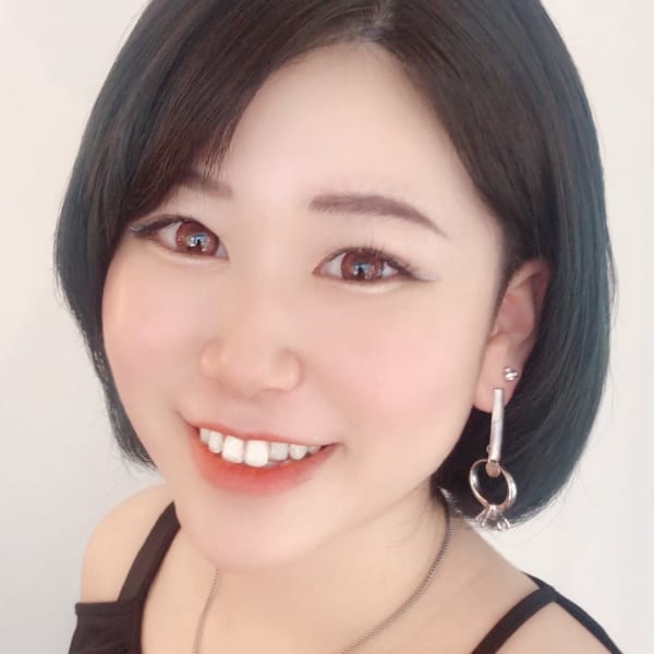 心斎橋 南船場FullBrightフルブライト小顔