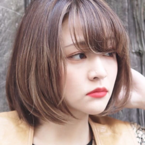 フェミニンボブ