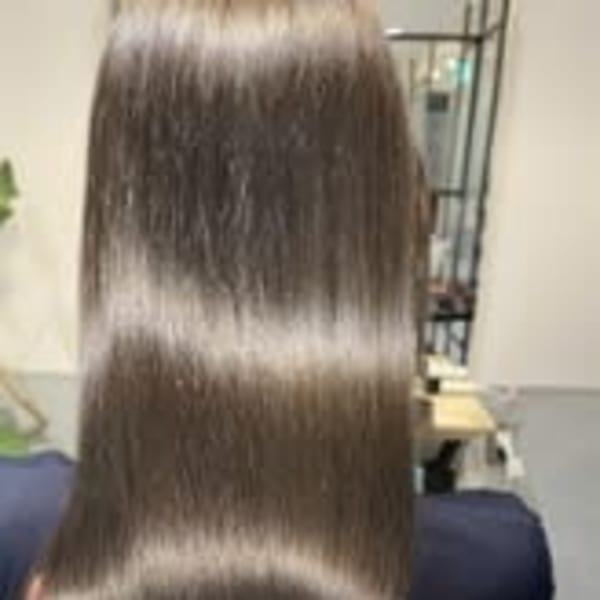 遠藤 大介 髪質改善 Spa Anew From Lucy カミシツカイゼンアンドスパアニューフロムルーシー のスタッフ 美容院 美容室を予約するなら楽天ビューティ