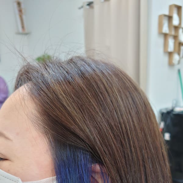 イヤリングカラー