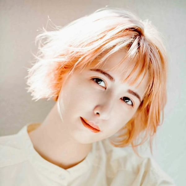 ハイトーンショートボブ