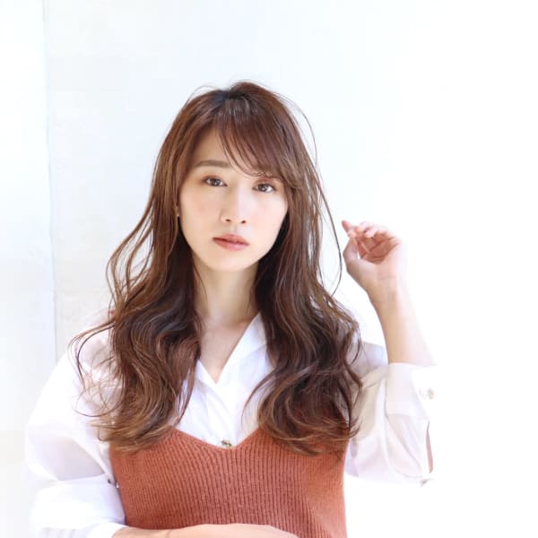 大人可愛い☆ワンカールセミロング♪トリートメント|WORLD BEAUTY VIVALTO宝塚店